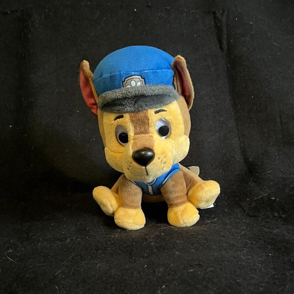 Nickelodeon Paw Patrol Plushies – Skye & Chase - Picture 3 of 8